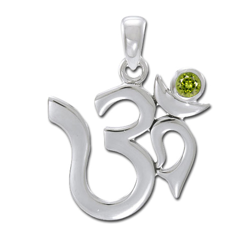 Aum Vedhæng Med Peridot - 26mm - Ukæde